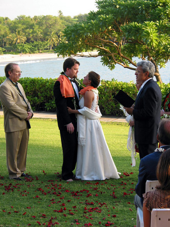 Hawaii weddin - Big Island wedding - Mauna Kea beach